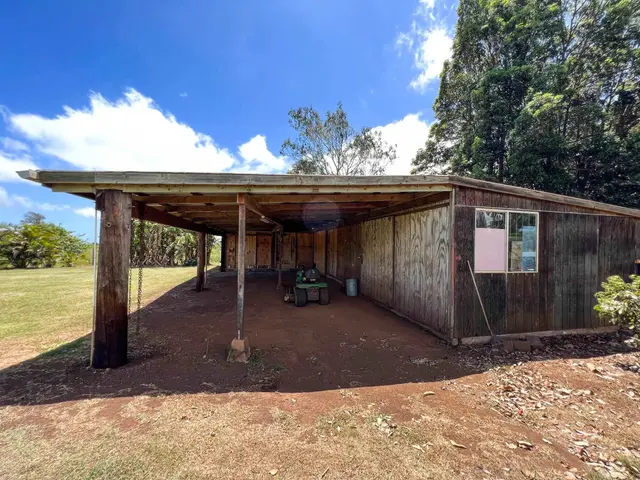 Listing Image for 2594 Puuomalei Rd 18 of 30