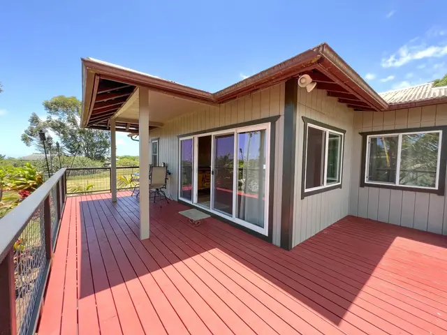 Listing Image for 2594 Puuomalei Rd 6 of 30