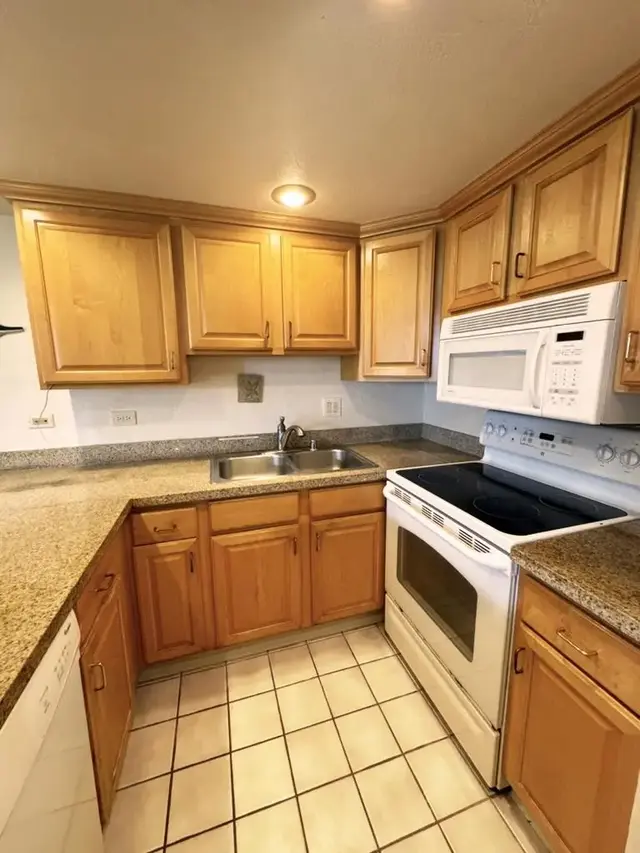 Listing Image for 3543 Lower Honoapiilani Rd G206 10 of 26