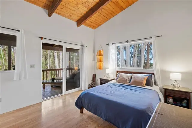 Listing Image for 10 Poko Way Unit B 17 of 37