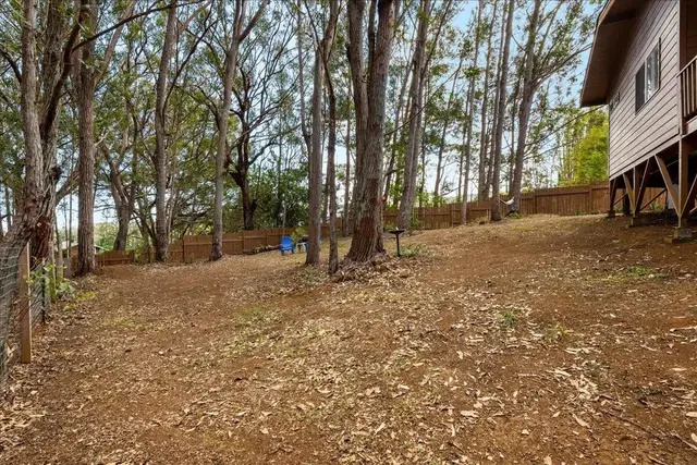 Listing Image for 10 Poko Way Unit B 28 of 37
