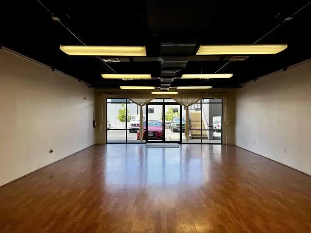 Listing Image for 320 Ohukai St Unit 404 5 of 10