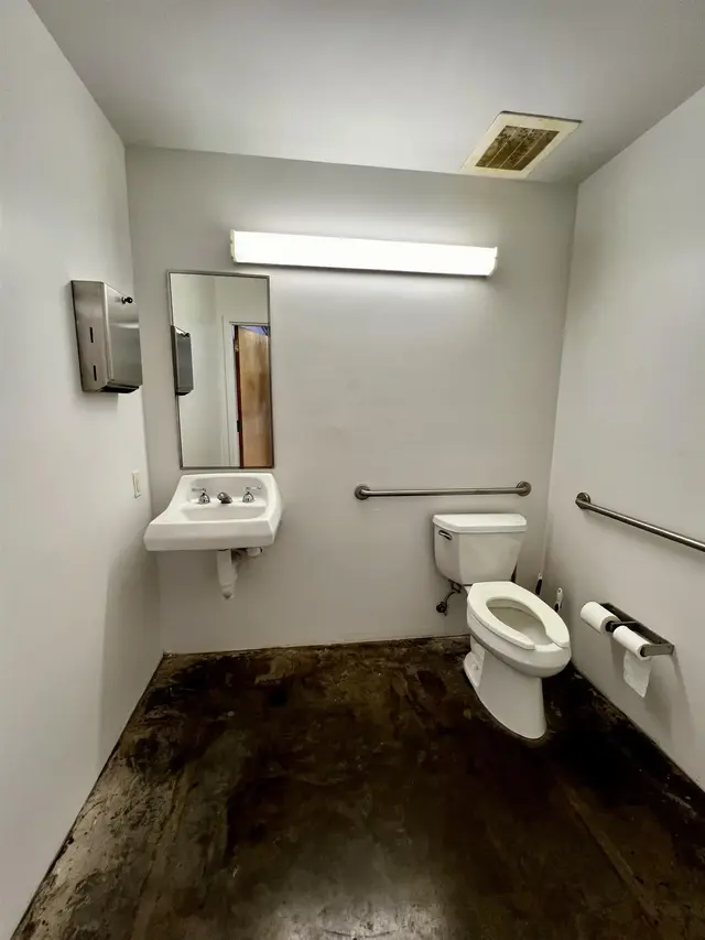 Listing Image for 320 Ohukai St Unit 404 6 of 10