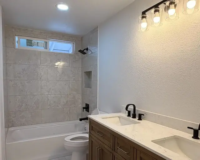 Listing Image for 530 Kaiwahine St 19 of 46