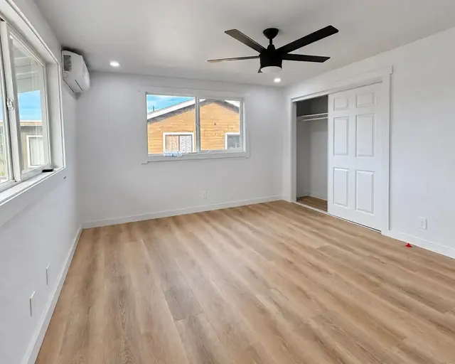 Listing Image for 530 Kaiwahine St 37 of 46