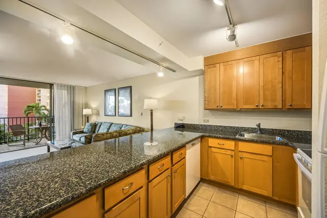 Listing Image for 3445 Lower Honoapiilani Rd 443 20 of 39