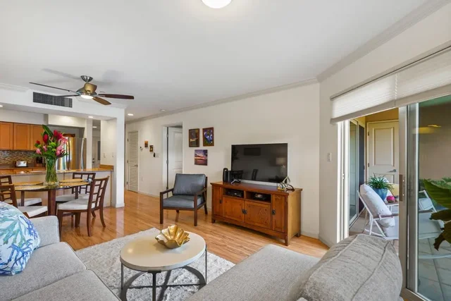 Listing Image for 44 Kanani Rd 2-102 11 of 42