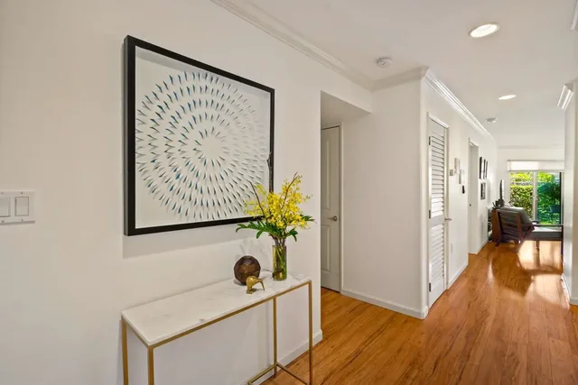 Listing Image for 44 Kanani Rd 2-102 4 of 42