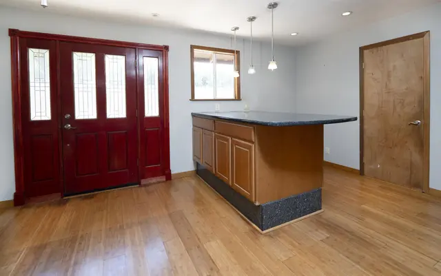 Listing Image for 313 Hale Kai St 10 of 21