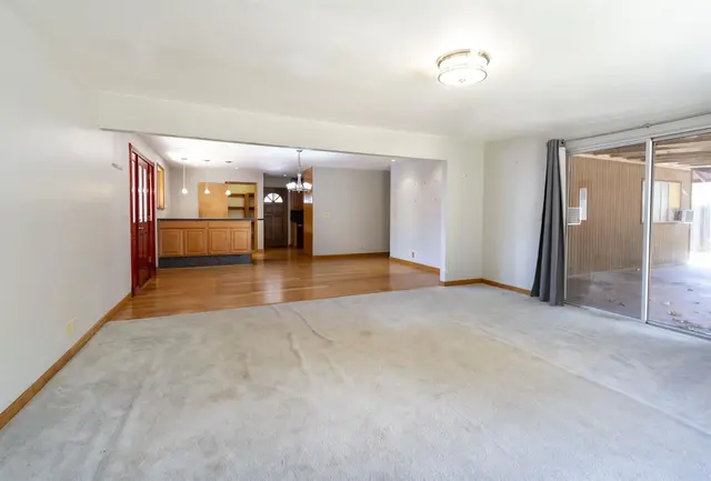 Listing Image for 313 Hale Kai St 13 of 21
