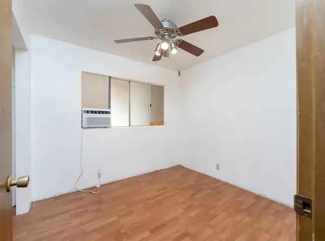 Listing Image for 313 Hale Kai St 19 of 21