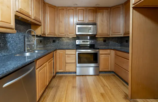 Listing Image for 313 Hale Kai St 9 of 21