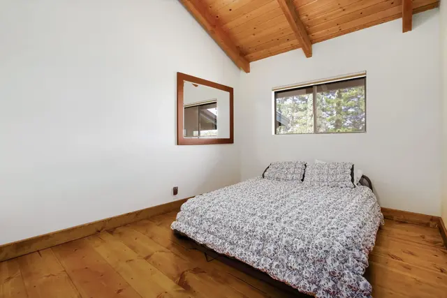 Listing Image for 566 Hoene St 18 of 50