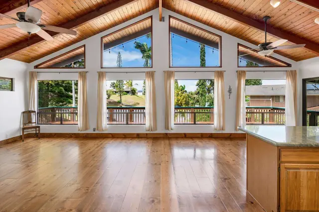 Listing Image for 566 Hoene St 7 of 50