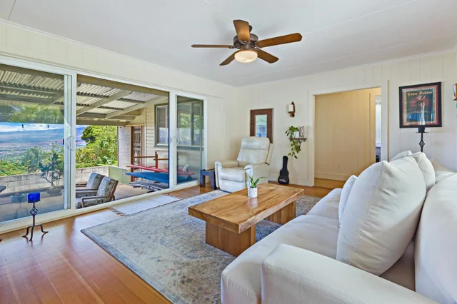 Listing Image for 219 Ekoa Pl 24 of 50