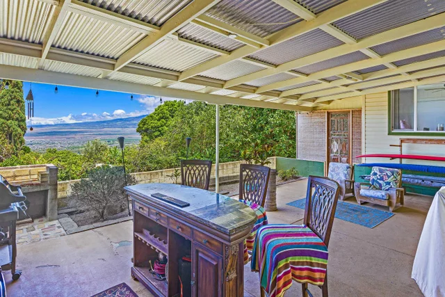 Listing Image for 219 Ekoa Pl 30 of 50