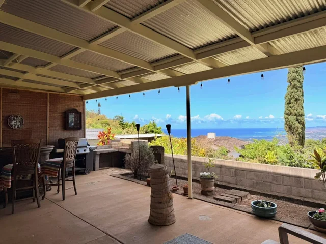 Listing Image for 219 Ekoa Pl 32 of 50