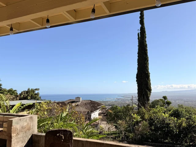 Listing Image for 219 Ekoa Pl 9 of 50