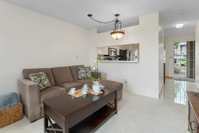 Listing Image for 21 Waiaka Ln 32-103 2 of 42