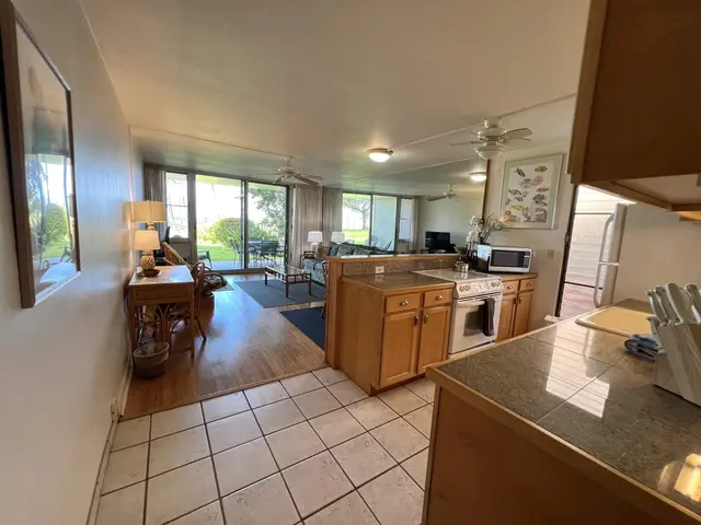 Listing Image for 998 S Kihei Rd 105 13 of 26
