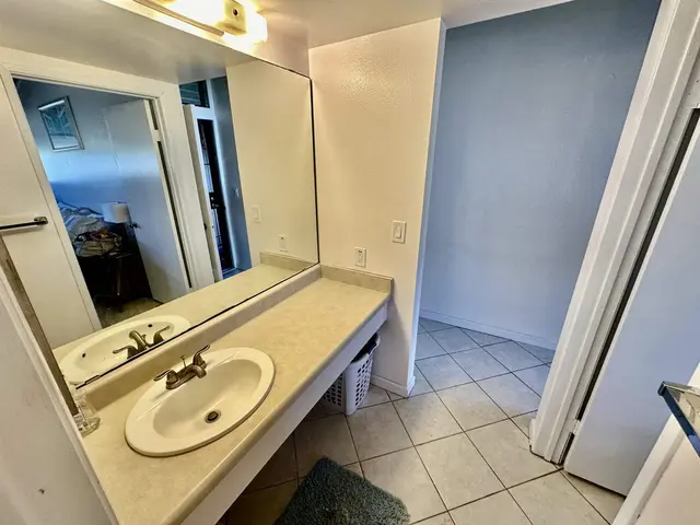 Listing Image for 1000 Kamehameha V Hwy B318 14 of 32