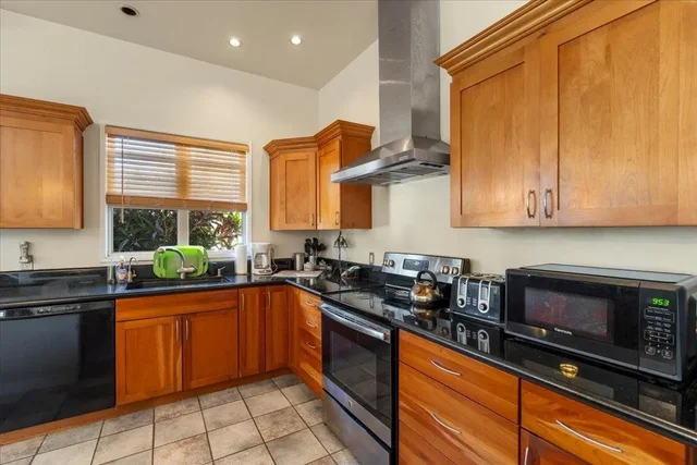 Listing Image for 2874 Ualani Pl 15 20 of 46