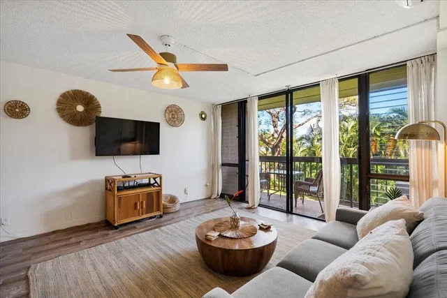 Listing Image for 2191 S Kihei Rd 2223 2 of 29