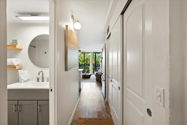 Listing Image for 2191 S Kihei Rd 2223 24 of 29