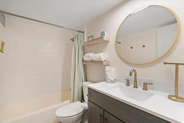 Listing Image for 2191 S Kihei Rd 2223 25 of 29