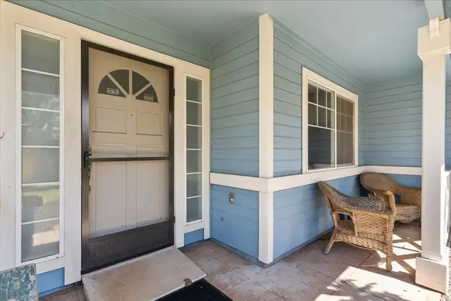 Listing Image for 81 Lae St 6 of 43