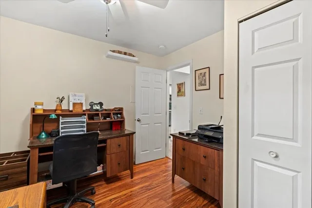 Listing Image for 60 Halili Ln 6m 30 of 47