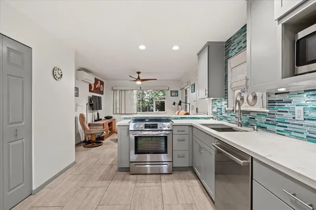 Listing Image for 60 Halili Ln 6m 4 of 47