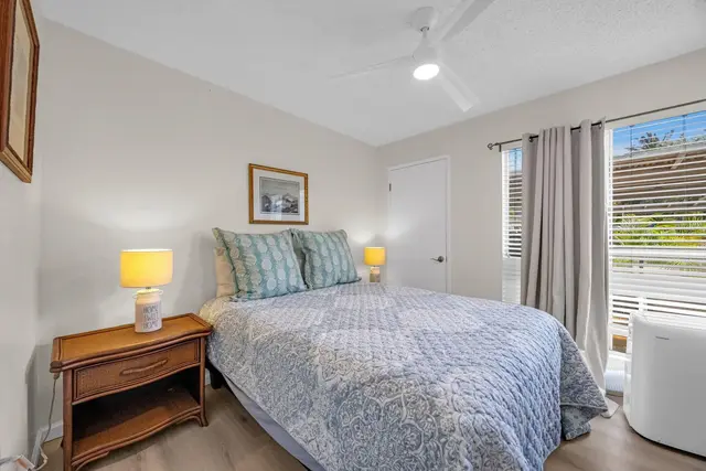 Listing Image for 160 Keonekai Rd 16-102 17 of 26