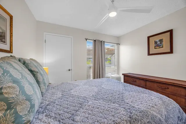 Listing Image for 160 Keonekai Rd 16-102 20 of 26