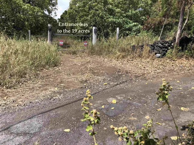 Listing Image for 0 Maua Rd 21 of 31