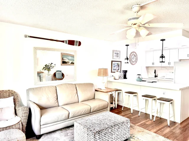 Listing Image for 120 Hui Rd F B5 5 of 17