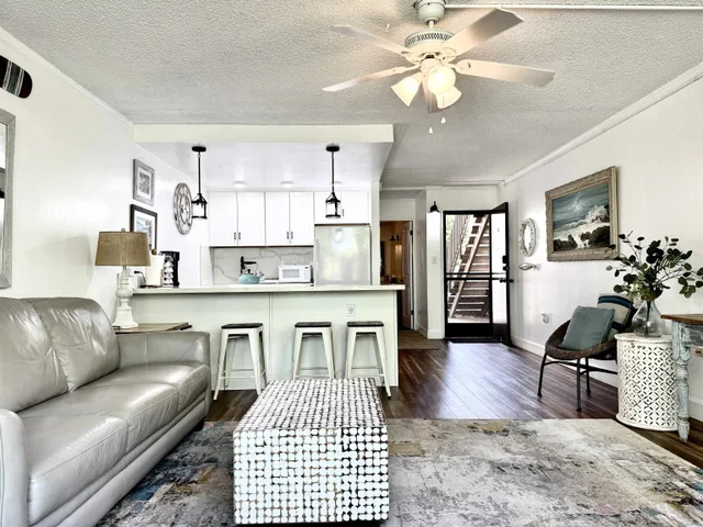 Listing Image for 120 Hui Rd F B5 6 of 17