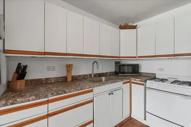 Listing Image for 493 Pio Dr 407 22 of 33