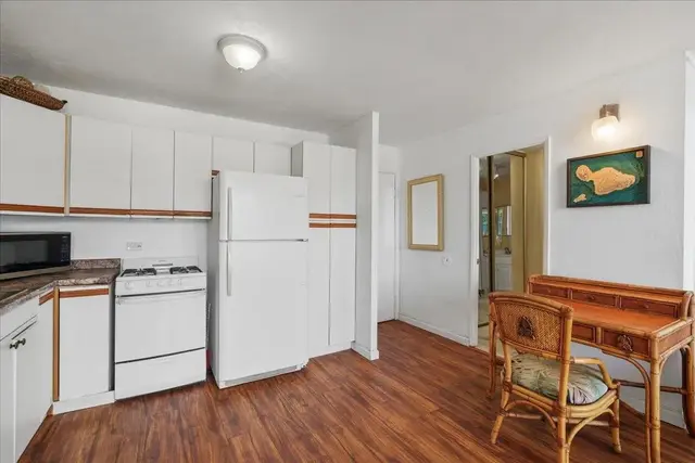 Listing Image for 493 Pio Dr 407 25 of 33