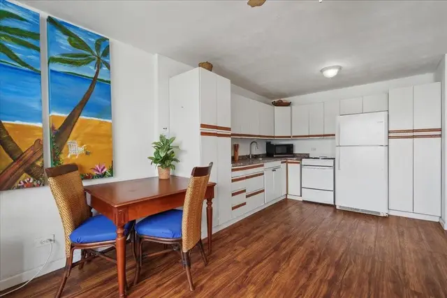 Listing Image for 493 Pio Dr 407 26 of 33