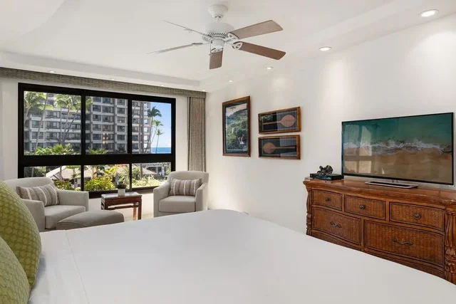 Listing Image for 50 Nohea Kai Dr 1-304 17 of 40