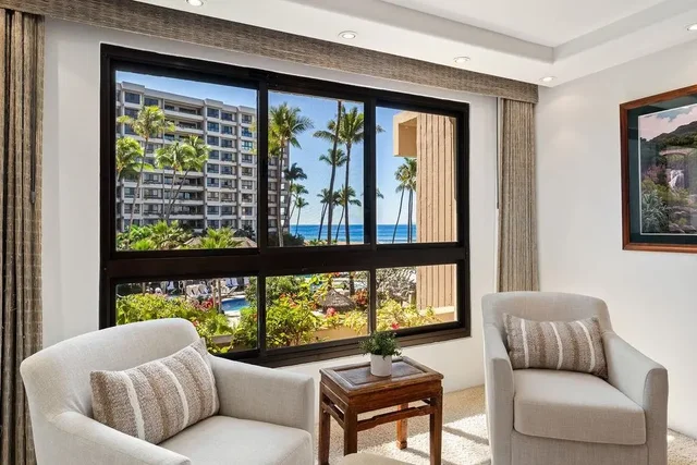 Listing Image for 50 Nohea Kai Dr 1-304 18 of 40