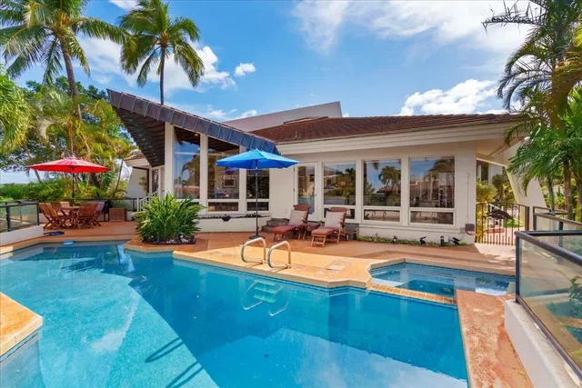 Listing Image for 9 Puu Hale St 1 of 44