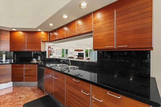 Listing Image for 9 Puu Hale St 16 of 44