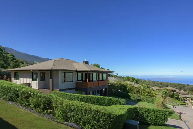Listing Image for 50 Kaalele Pl 2 of 43