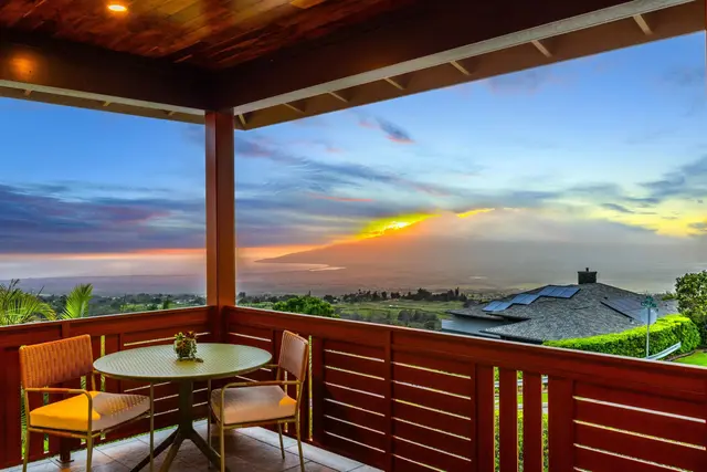 Listing Image for 50 Kaalele Pl 34 of 43