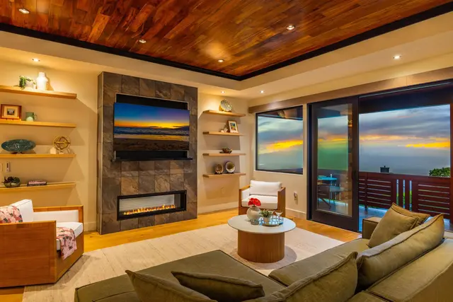 Listing Image for 50 Kaalele Pl 39 of 43