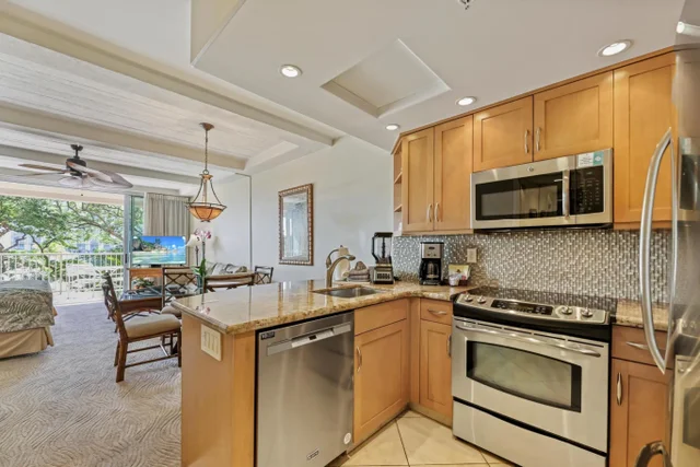 Listing Image for 2481 Kaanapali Pkwy 565 7 of 38