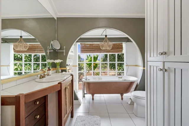 Listing Image for 84 Kilakila Pl 14 of 39