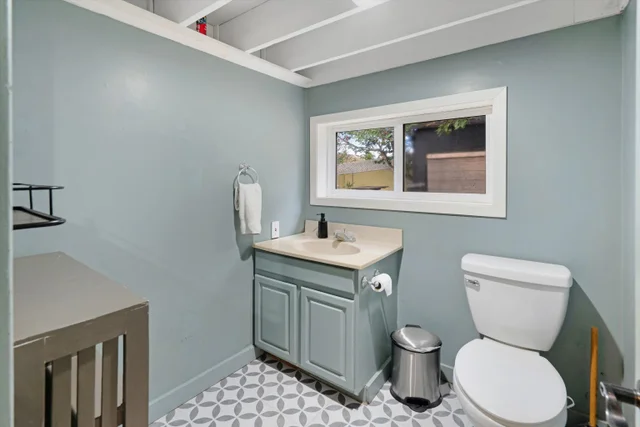 Listing Image for 84 Kilakila Pl 27 of 39